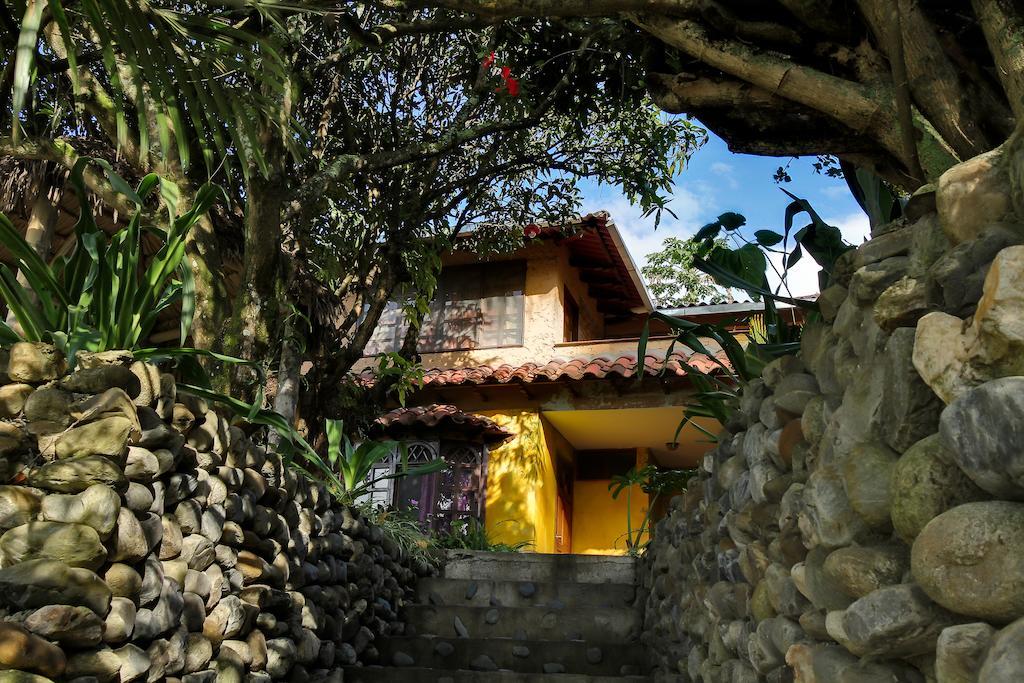 Отель Casa Madre Tierra Вилькабамба Экстерьер фото